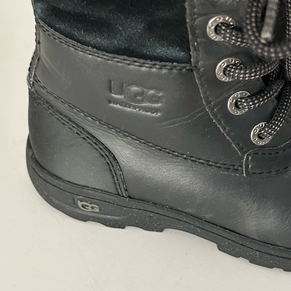 Boy’s Ugg Black Butte Rubber Suede Water resistance Snow Winter Boots size 12 - Picture 4 of 14